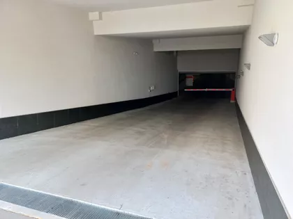 Cara Dusana 84 | 4zida.rs