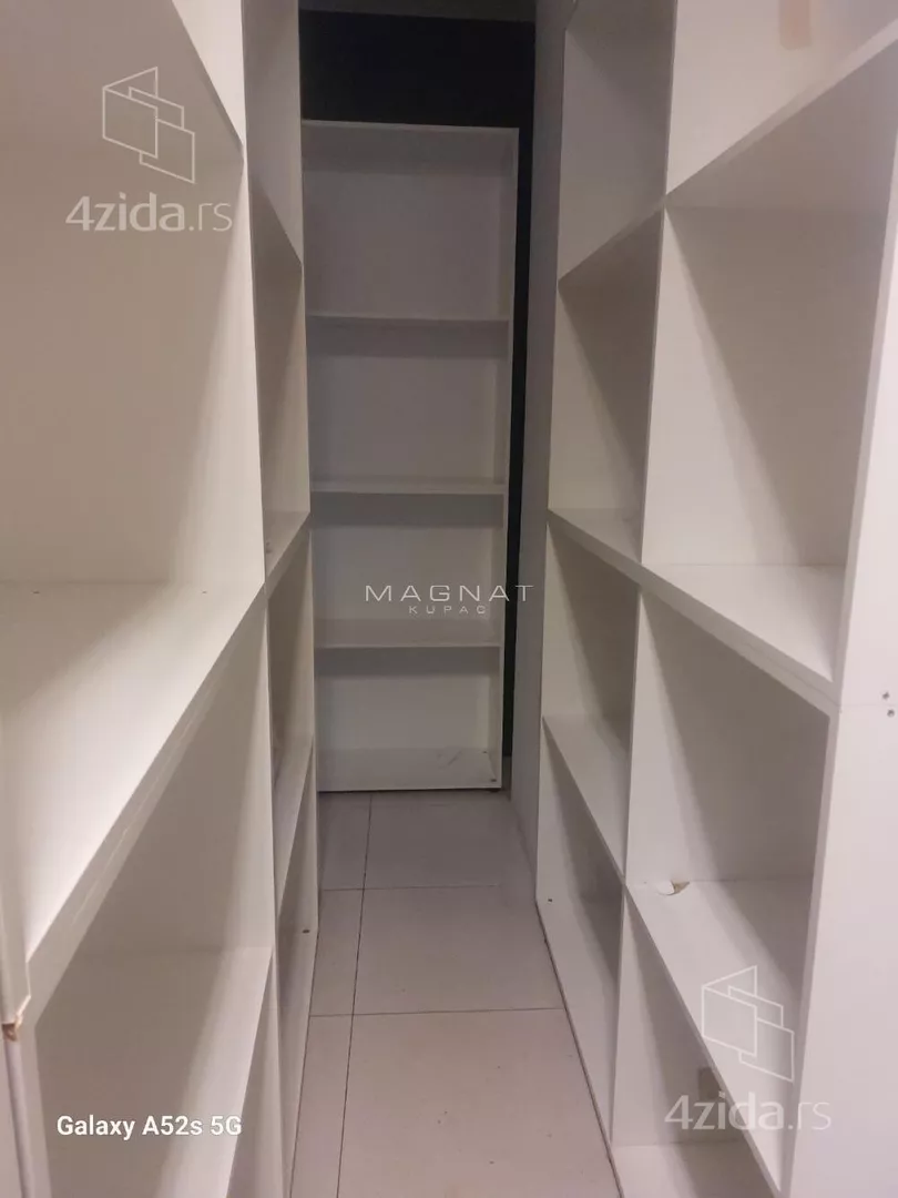 Kancelarija | 4zida