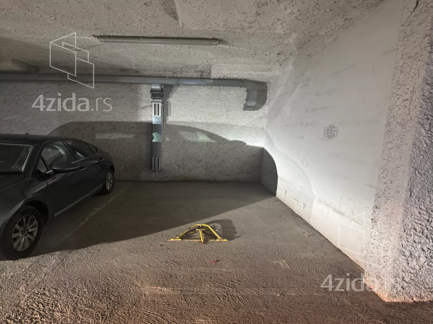 Garaža | 4zida