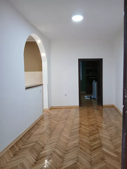 Prvomajska | 4zida.rs