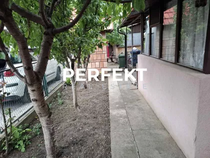 Karađorđeva | 4zida.rs