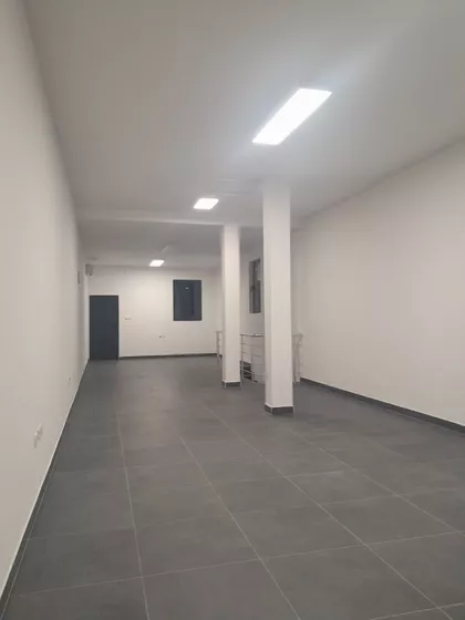 Kneza Mihaila 171 | 4zida.rs