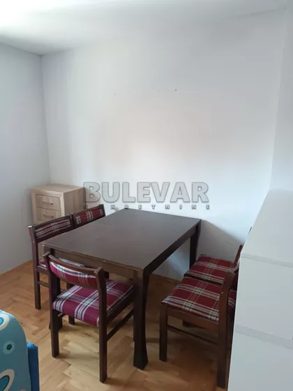 Knjazevačka | 4zida.rs