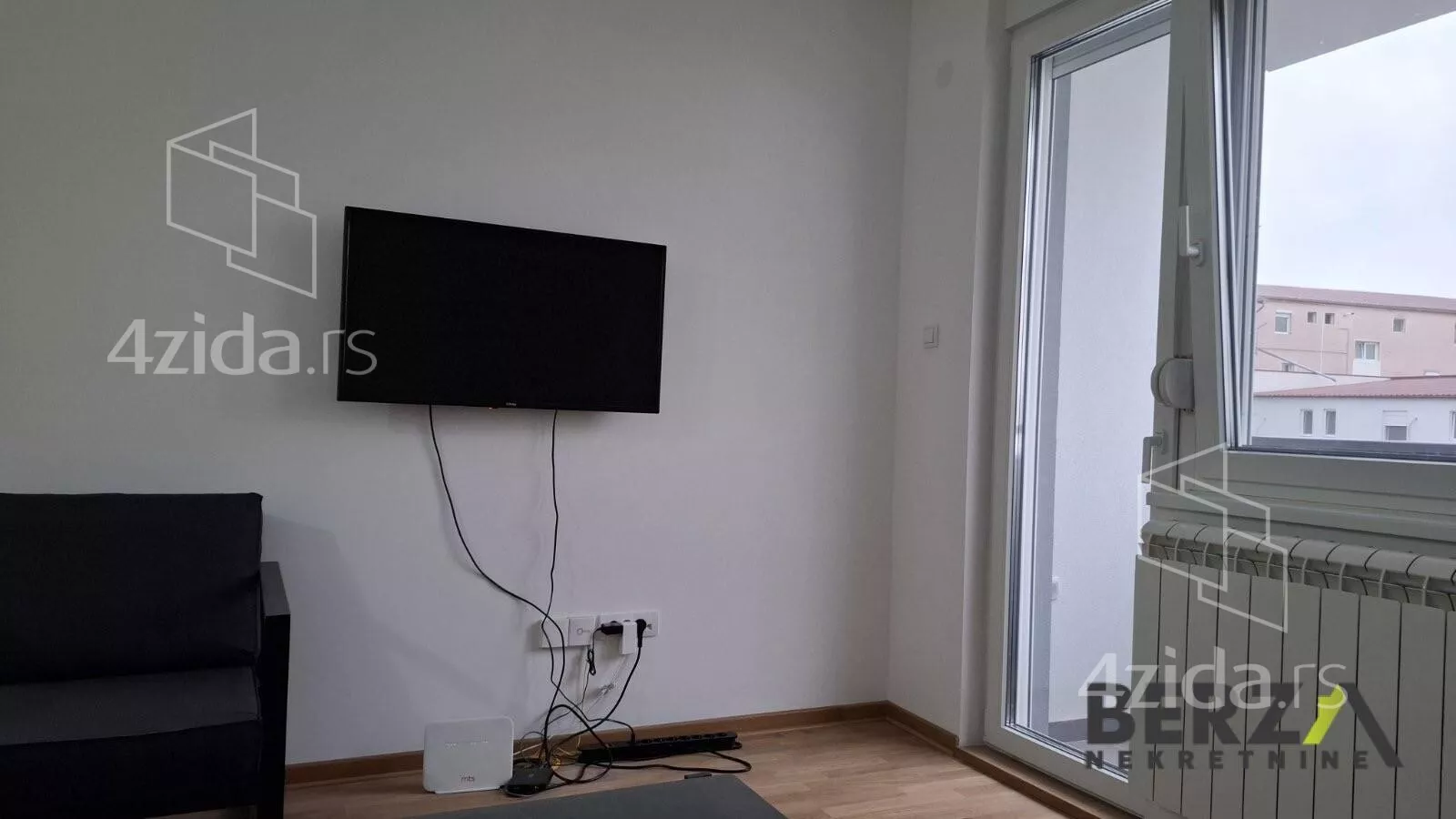 Jednoiposoban stan | 4zida
