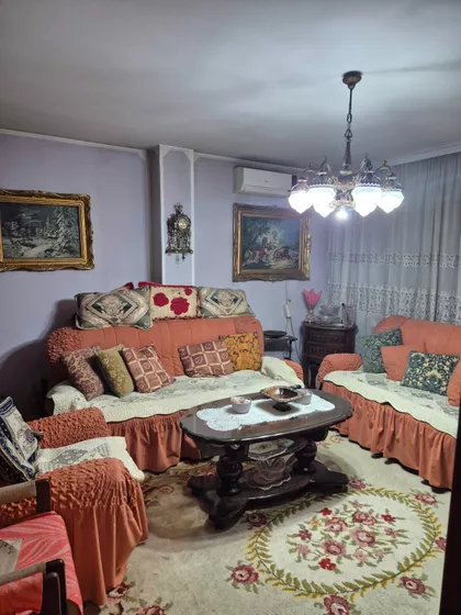 Vladimira Rolovića | 4zida.rs