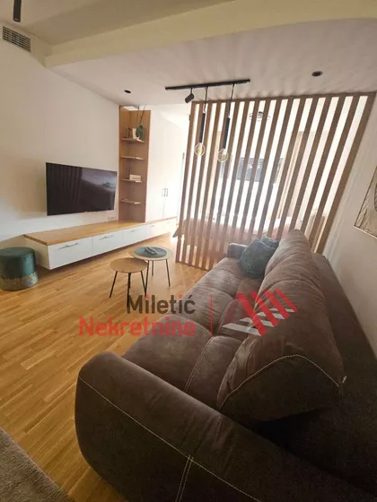 Gradske lokacije | 4zida.rs