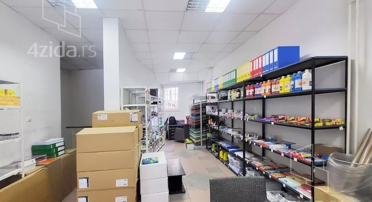 Poslovni prostor | 4zida