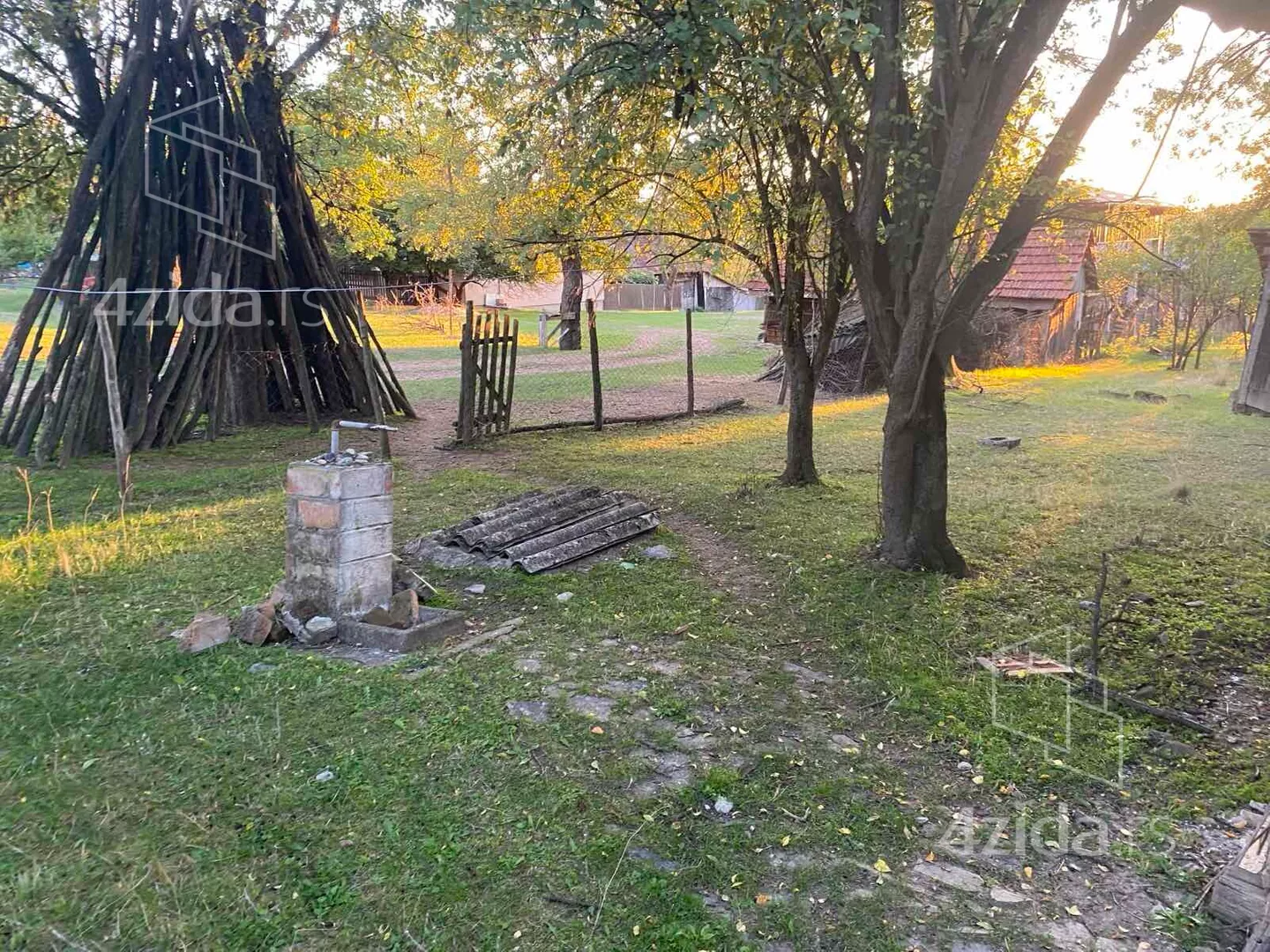 Poljoprivredno zemljište | 4zida