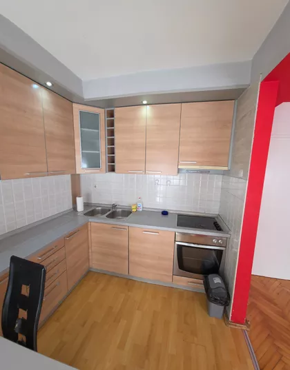 Čika Miše Djurića 39 | 4zida.rs