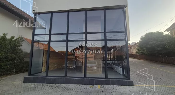 Poslovni prostor | 4zida