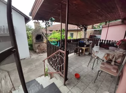 Mali Radanovac | 4zida.rs