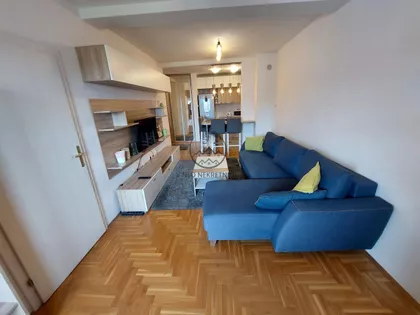 Socijalno | 4zida.rs