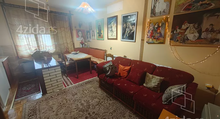 4-etažna kuća | 4zida