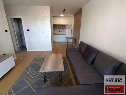 Bulevar Patrijarha Pavla (Somborski Bulevar) | 4zida.rs