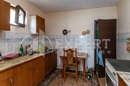 Izvorska | 4zida.rs