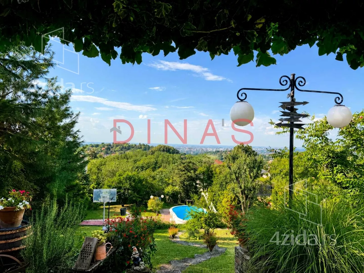 Kuća | 4zida
