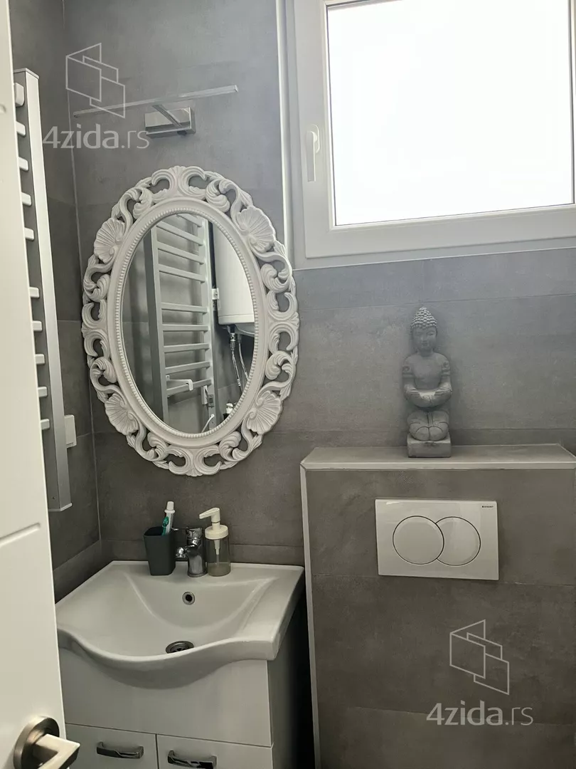 Garsonjera | 4zida