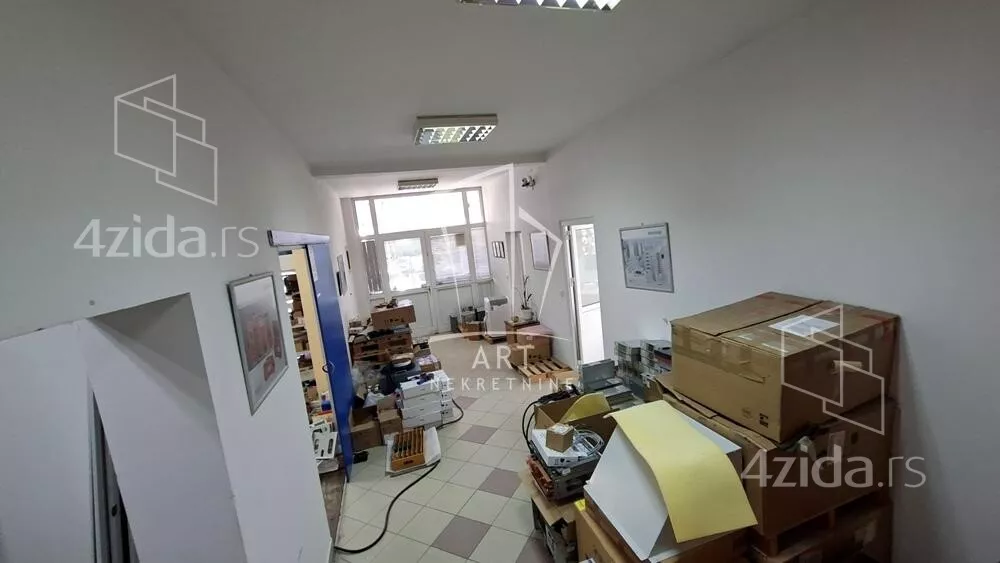 Poslovni prostor | 4zida