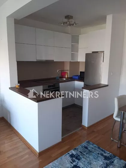 Madridska | 4zida.rs