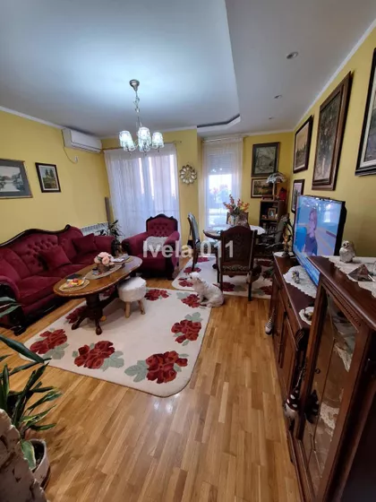 Miodraga Živanova | 4zida.rs