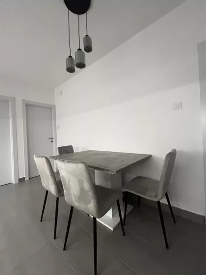 Leonarda Da Vinčija 52 | 4zida.rs