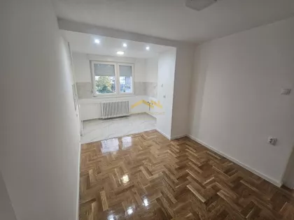 Bulevar Oslobođenja | 4zida.rs