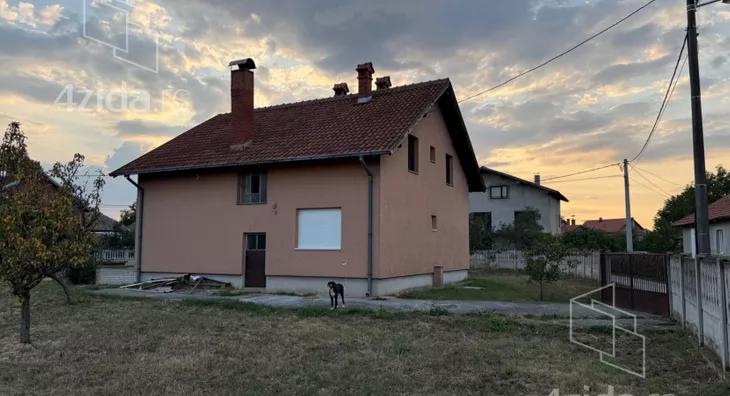 2-etažna kuća | 4zida