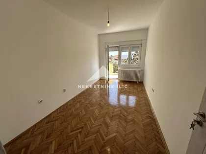 Žitni Trg | 4zida.rs