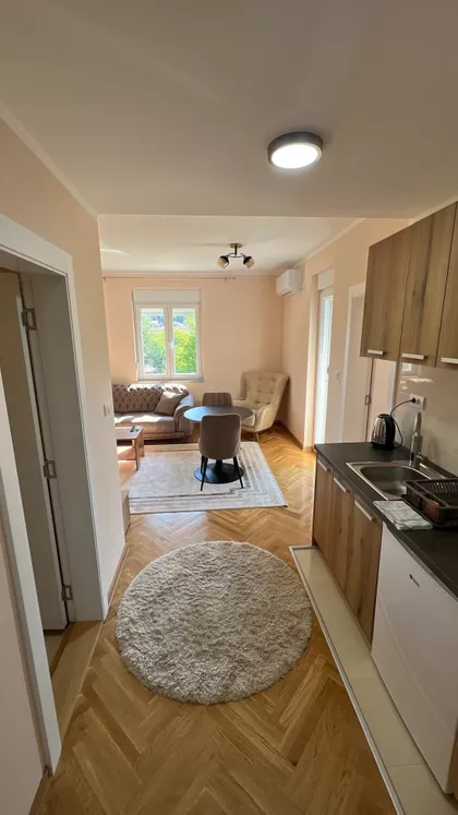 Hilandarska 3 | 4zida.rs