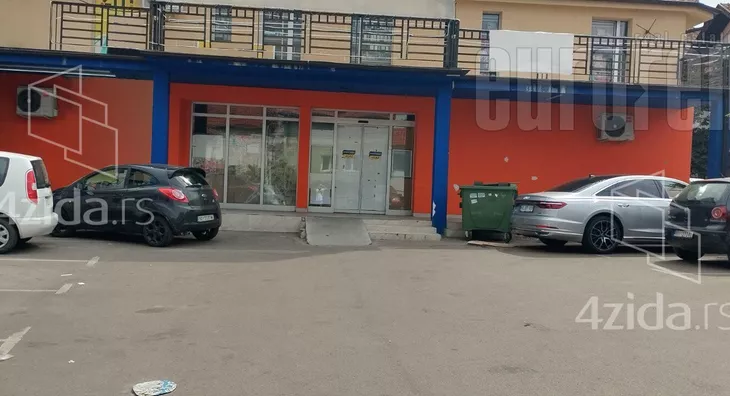 Poslovni prostor | 4zida