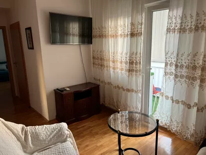 Božidarčeva | 4zida.rs