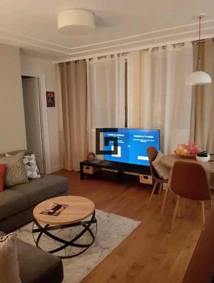 Ustanička | 4zida.rs