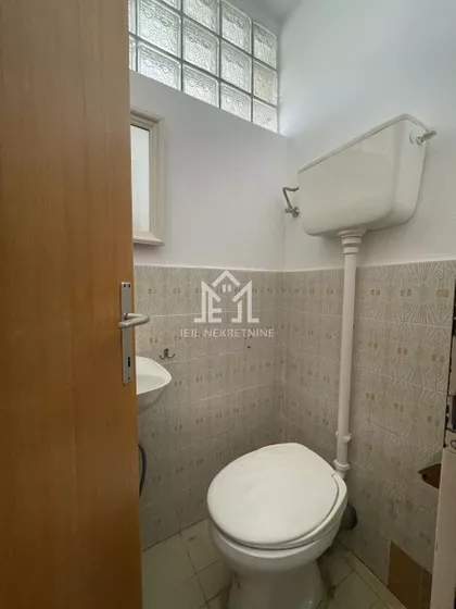 Sremska Kamenica | 4zida.rs
