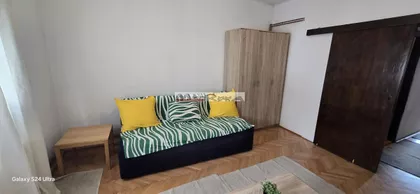 Crveni Krst Vračar | 4zida.rs