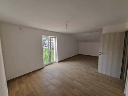 Učitelja Bore Jovanovića 6 | 4zida.rs