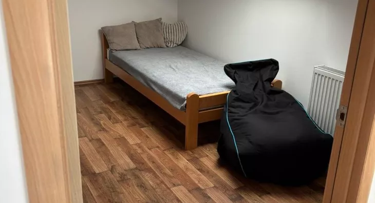 Šestosoban stan | 4zida