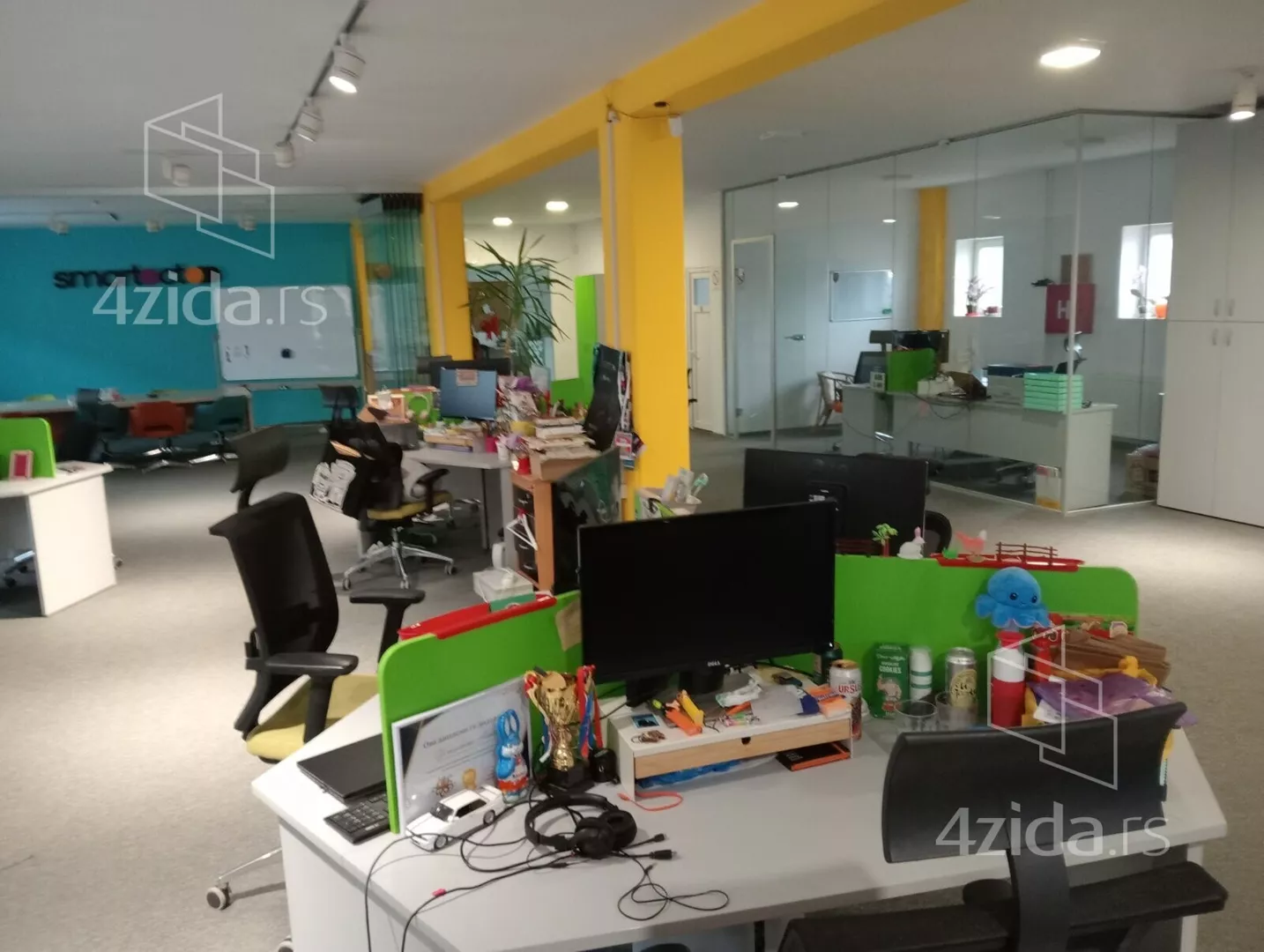 Poslovni prostor | 4zida