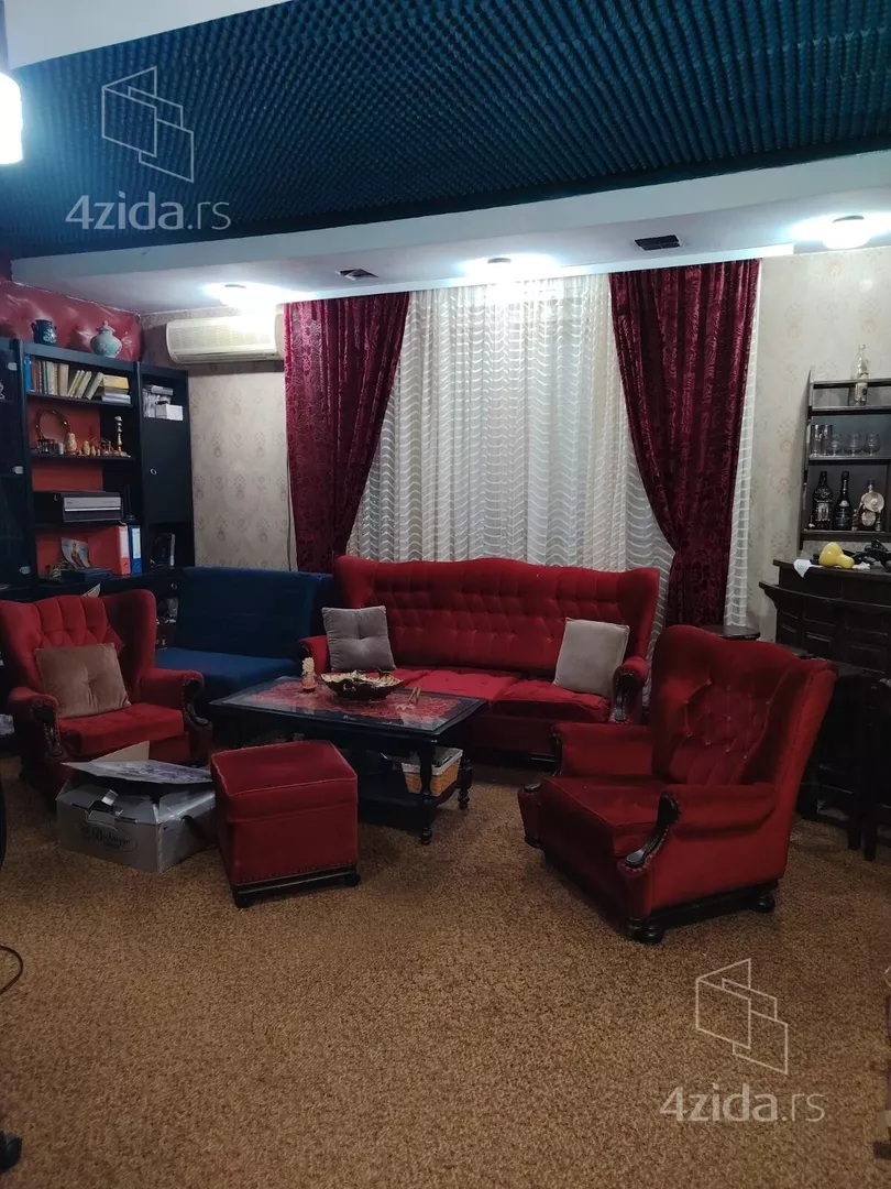 3-etažna kuća | 4zida