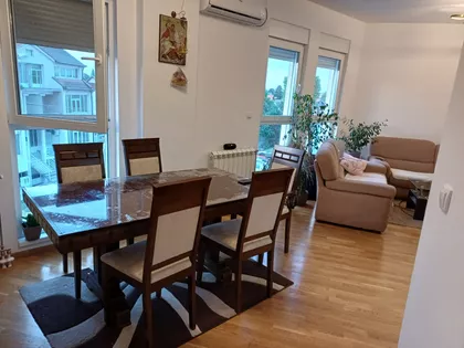 Dunavska | 4zida.rs