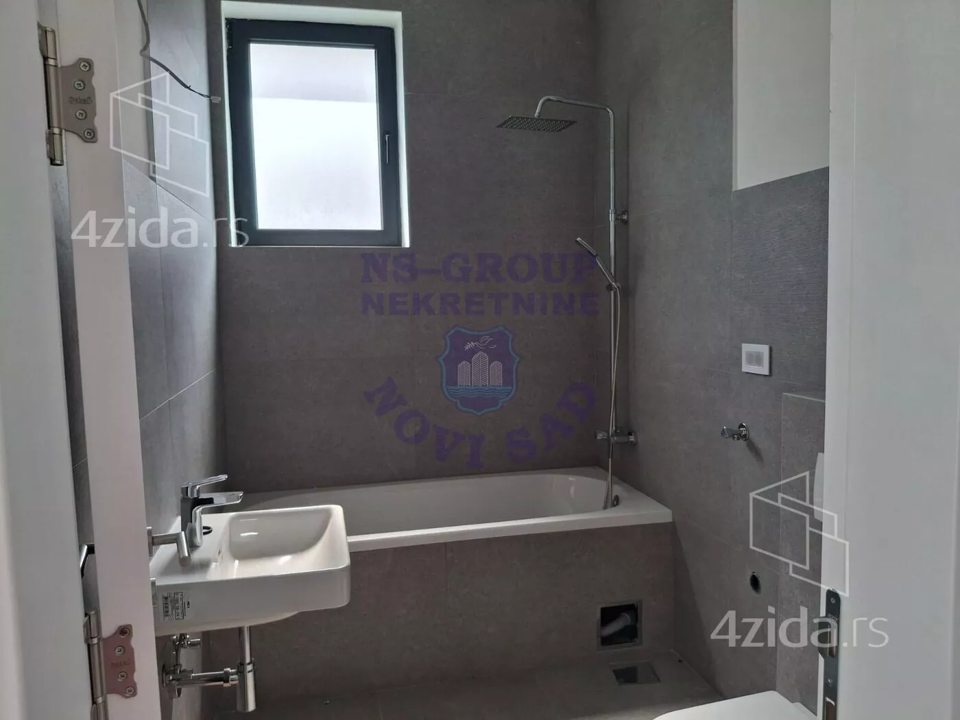 Petosoban stan | 4zida