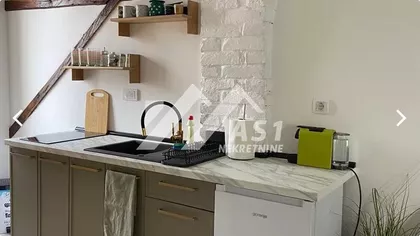 Trifkovićev trg | 4zida.rs