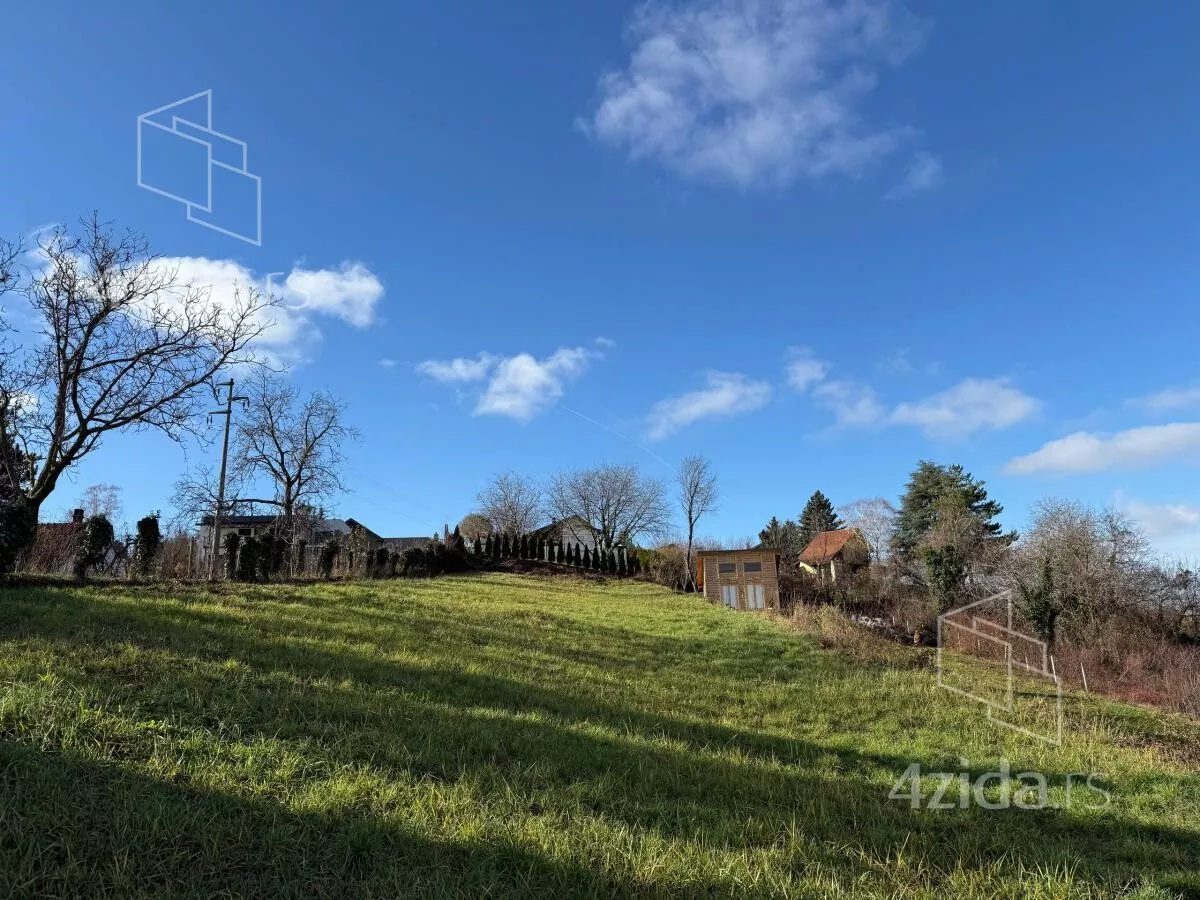 Građevinsko zemljište | 4zida