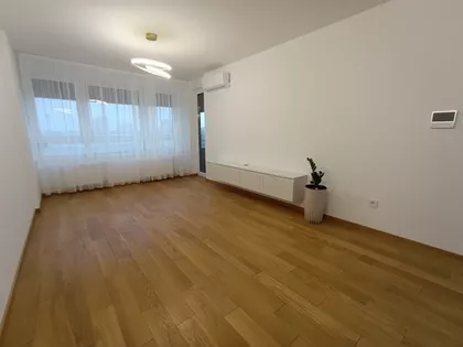 Radnička | 4zida.rs