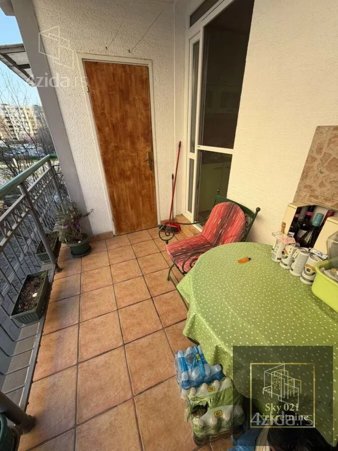 Četvoroiposoban stan | 4zida