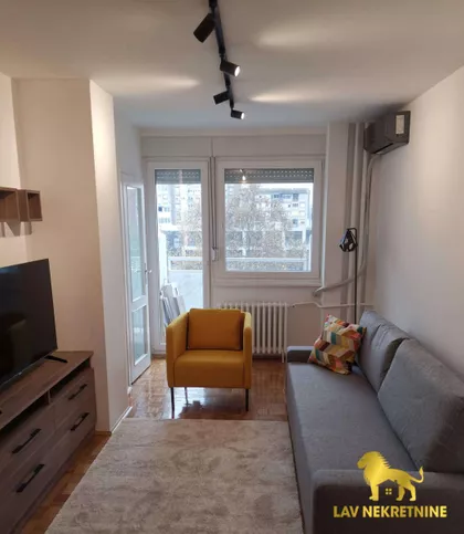 BULEVAR OSLOBOĐENJA | 4zida.rs