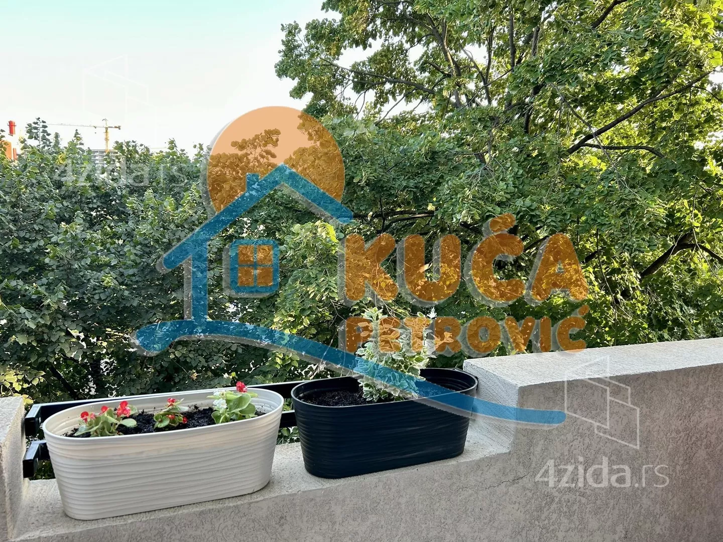 Garsonjera | 4zida