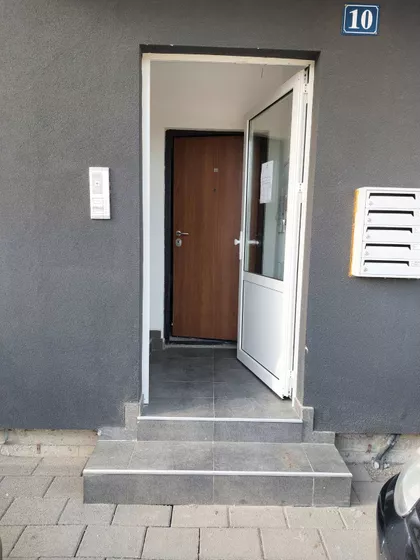 Steva Čuturila 10 | 4zida.rs