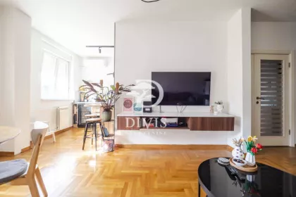 Sazonova bb | 4zida.rs