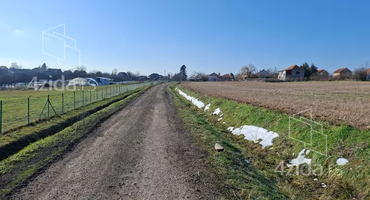 Građevinsko zemljište | 4zida