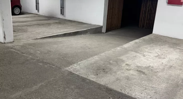 Garaža | 4zida